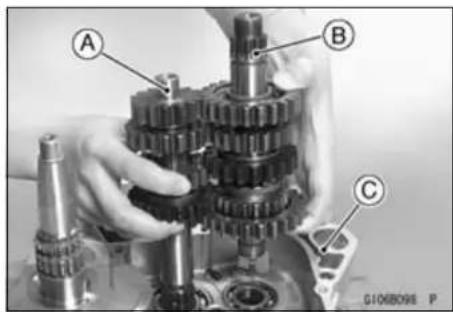 KAWASAKI KLX450R (2011) - Transmission Shaft Installation - 1