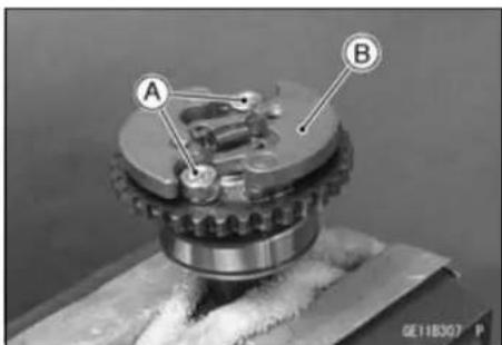 KAWASAKI KLX450R (2011) - Camshaft Installation - 1