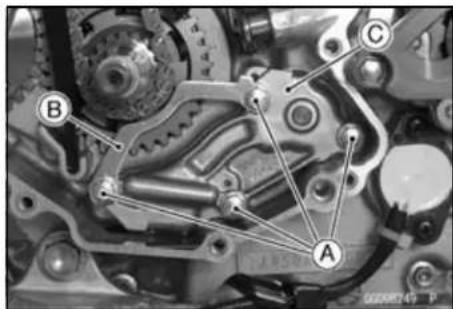 KAWASAKI KLX450R (2011) - Oil Pump (Scavenge) Removal - 1