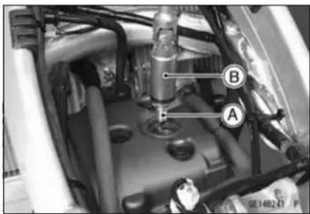 KAWASAKI KLX450R (2011) - Cylinder Compression Measurement - 1