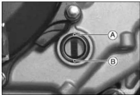 KAWASAKI KLX450R (2011) - Engine Oil Change - 1