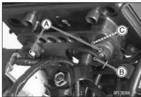 KAWASAKI KLX450R (2011) - Meter Unit Removal/Installation - 1