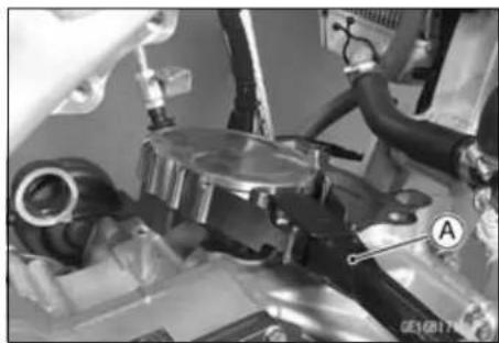 KAWASAKI KLX450R (2011) - Piston Wear - 1