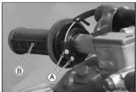 KAWASAKI KLX450R (2011) - Throttle Cable Replacement - 3