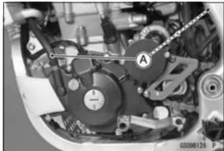 KAWASAKI KLX450R (2011) - Breather Hose Inspection - 1
