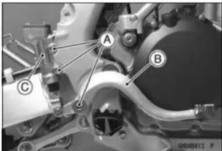 KAWASAKI KLX450R (2011) - Engine Removal/Installation - 2