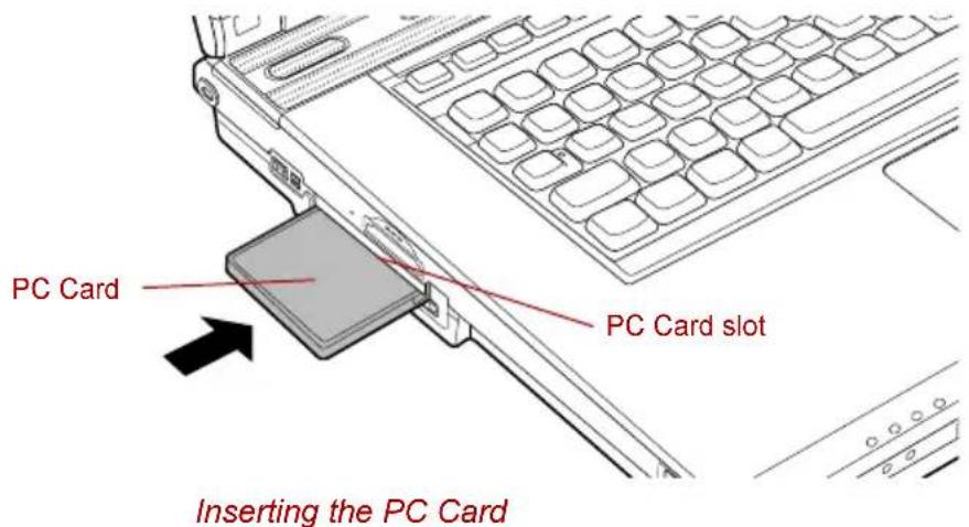 TOSHIBA Qosmio G10 - Inserting a PC Card - 2