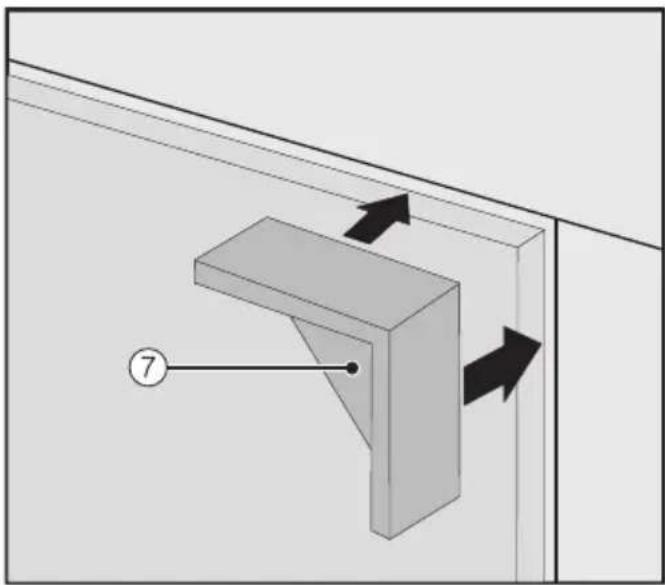 MIELE F 2671 Vi - Securing and aligning the cabi- net front - 5