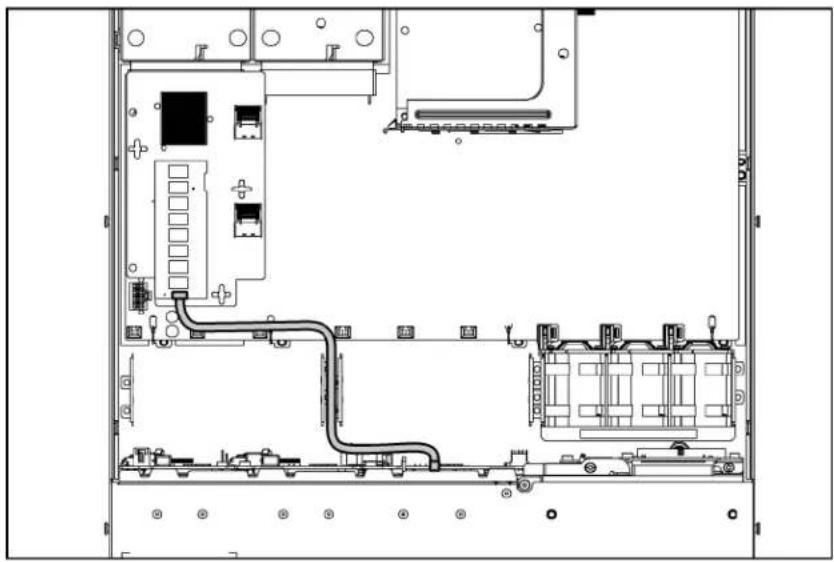 HP ProLiant DL365 G5 - Installing an HP Smart Array P400i Controller cache module and battery pack - 8
