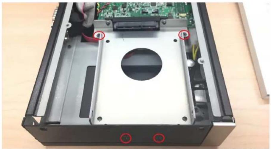 Advantech ARK-2230 - HDD/SSD Installation - 2