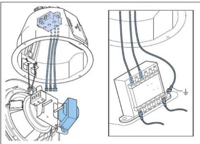 Technische Strichzeichnung einer mechanischen Baugruppe mit Verkabelung und Komponenten, ohne sichtbaren Text oder Symbole.