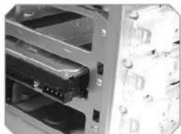 THERMALTAKE Armour VA8003BWS - Installing 3.5" HDD (For 12cm Fan Cage) - 4