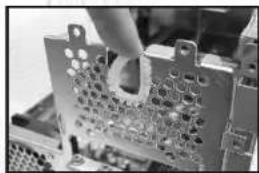 THERMALTAKE Lanbox VF1000 - Installing coolant tubes - 7