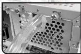 THERMALTAKE Lanbox VF1000 - Installing coolant tubes - 8
