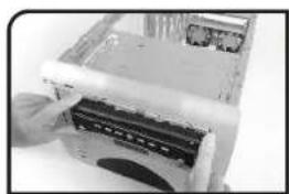 THERMALTAKE Lanbox VF1000 - 4-2 7"LCD monitor uninstallation (optional) - 1