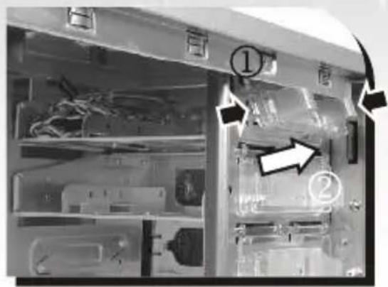 THERMALTAKE Armour LCS VE2000 - Installing 3.5" Device to Drive Tray With Power Button - 1