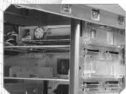 THERMALTAKE Armour VA8004 - 5.25" to 3.5" Drive Tray Device Installation. - 23