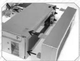 THERMALTAKE Armour VA8004 - 5.25" to 3.5" Drive Tray Device Installation. - 19