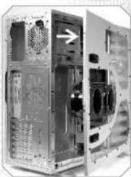 THERMALTAKE Armour VA8004 - How to open the side panel - 4