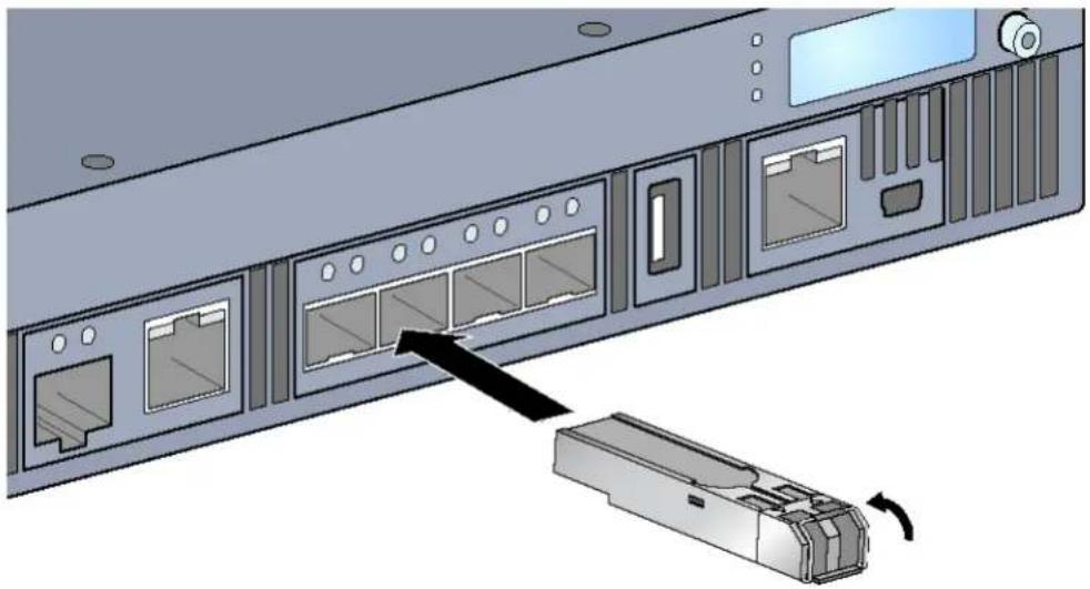 Aruba 7240XM - Installing an SFP - 2