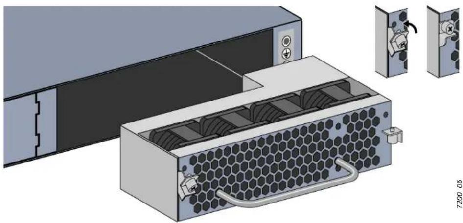 Aruba 7240XM - Installing and Removing a Fan Tray - 3