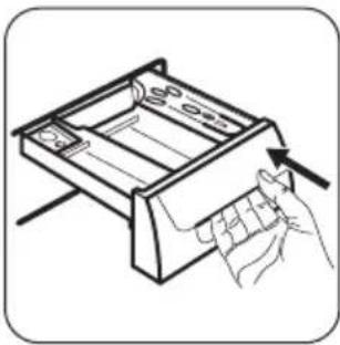 ZANUSSI ZWF 580E - CLEANING THE DETERGENT DISPENSER - 5