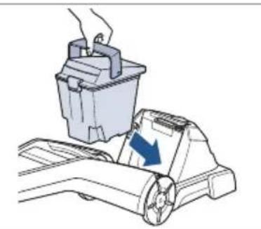 BISSELL CleanView Essential 20095 - Filling the 2-in-1 Water Tank - 8
