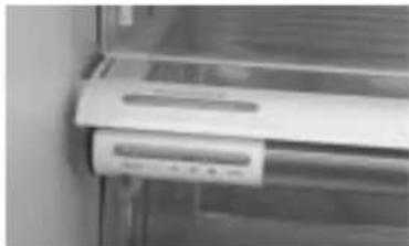 WHIRLPOOL S20E RBB2V-A/G - Removal of the ice storage bucket - 1