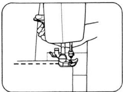 White W1488 - DRAWING UP BOBBIN THREAD - 2