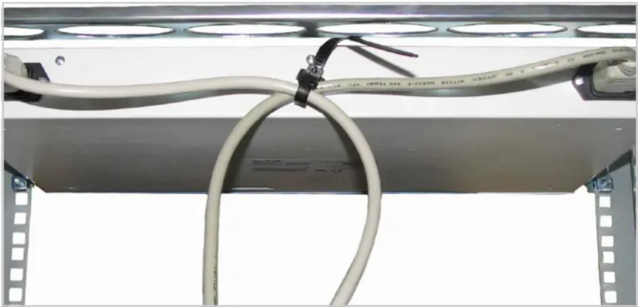 SEH RMK3 - myUTN-800 in den Server-schrank einbauen - 5