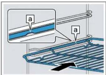 CONSTRUCTA CF4M98062 - Zubehör in den Garraum schieben - 1
