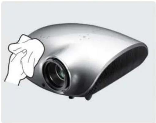 SAMSUNG D400 - To clean the exterior and lens of the projector - 1