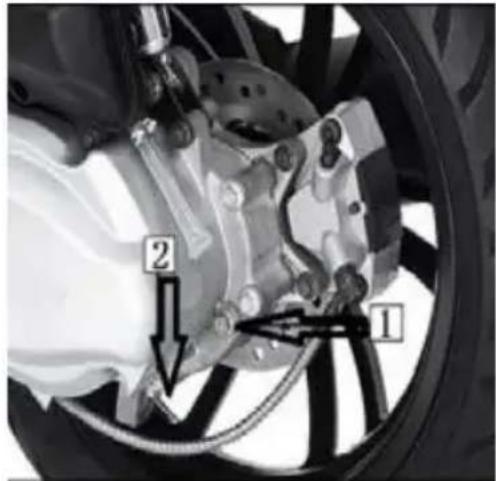 Royal Alloy Grand Prix 150 - Transmission Oil Inspection - 1