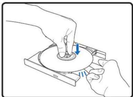 ASUS F3F - Optical Drive Inserting an optical disc - 3