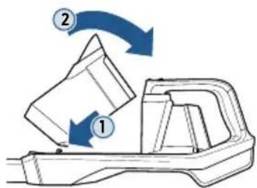BISSELL Icon Edge 2953F - Emptying the Dirt Tank - 6