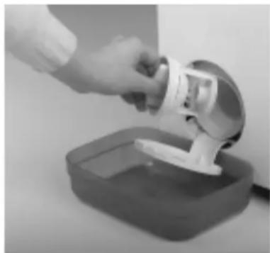 WHIRLPOOL AWT 2070/1 - CLEANING THE FOREIGN BODY TRAP - 2