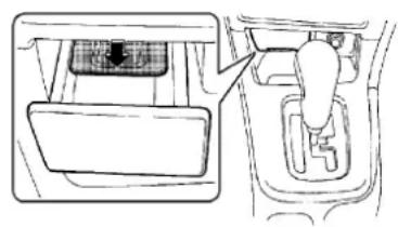 SUBARU Legacy GT (2004) - Front ashtray - 1
