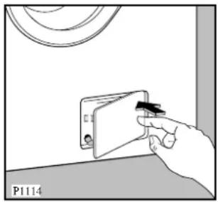 Zanussi-Electrolux F 1045 W - Cleaning the pump - 1