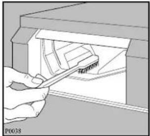Zanussi-Electrolux ZWF 1440 - Cleaning the drawer recess - 1