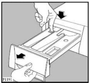 Zanussi-Electrolux ZWF 1440 - Cleaning the dispenser drawer - 1