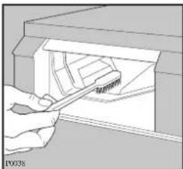 Zanussi-Electrolux ZWF 1421 W - Cleaning the drawer recess - 1