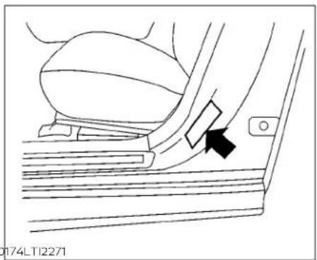 NISSAN Altima (2022) - VEHICLEIDENTIFICATION - 7