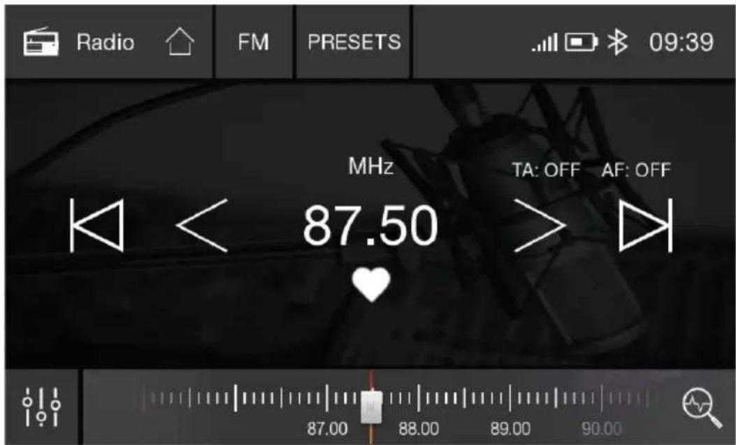 Radio FM PRESETS 09:39 MHz TA: OFF AF: OFF < 87.50 > ♥ 87.00 88.00 89.00 90.00