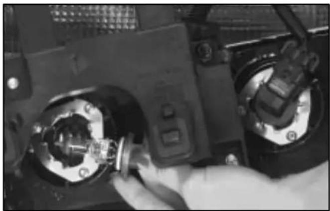 Buick Park Avenue (2002) - Two-Piece Composite Headlamp System - 2