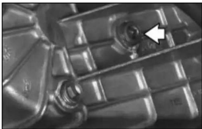 Buick Park Avenue (2002) - When to Check Lubricant - 1