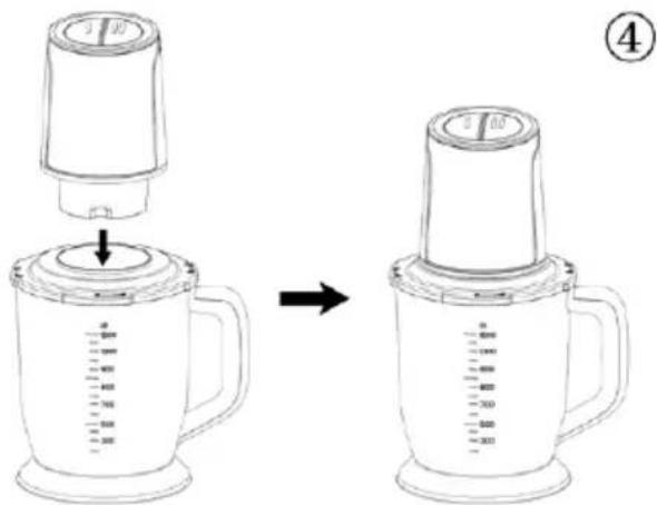 Diagram showing a blender being filled with liquid, labeled with step number ④
