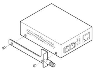 TP-LINK TL-FC1420 - Step 1: Install the Media Converters in the Chassis - 1