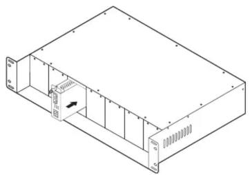 TP-LINK TL-FC1420 - Step 1: Install the Media Converters in the Chassis - 2