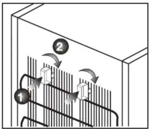 Diagram showing fluid flow through a container with labeled components and directional arrows indicating flow direction.