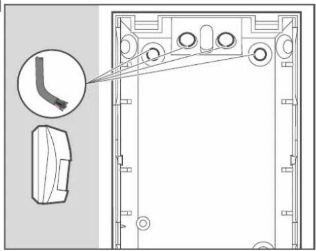 Technical line drawing of a door frame with an inset showing a bracket detail (no text or symbols)